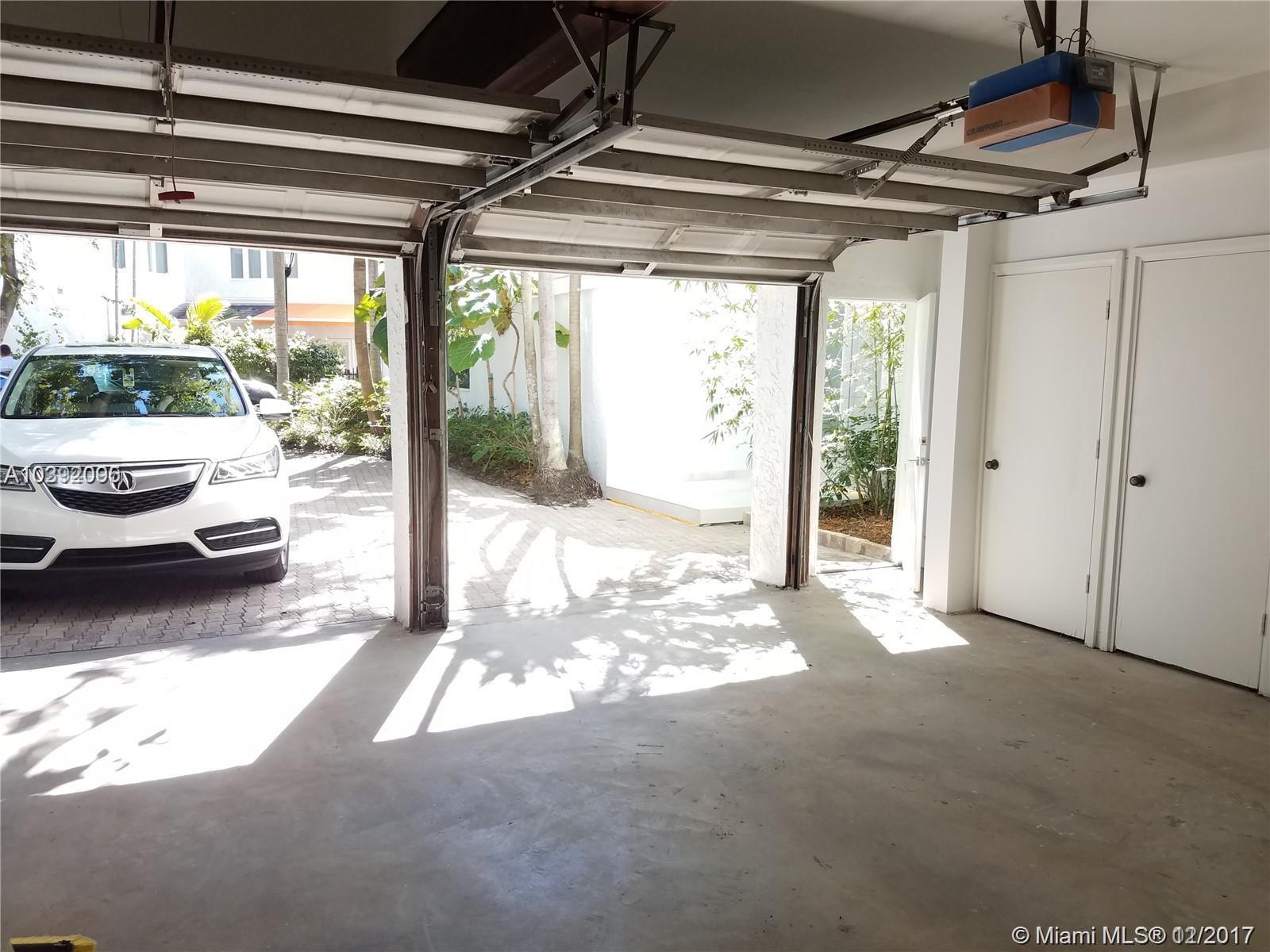 OAK HAVEN SEC 2 - Residential Lease