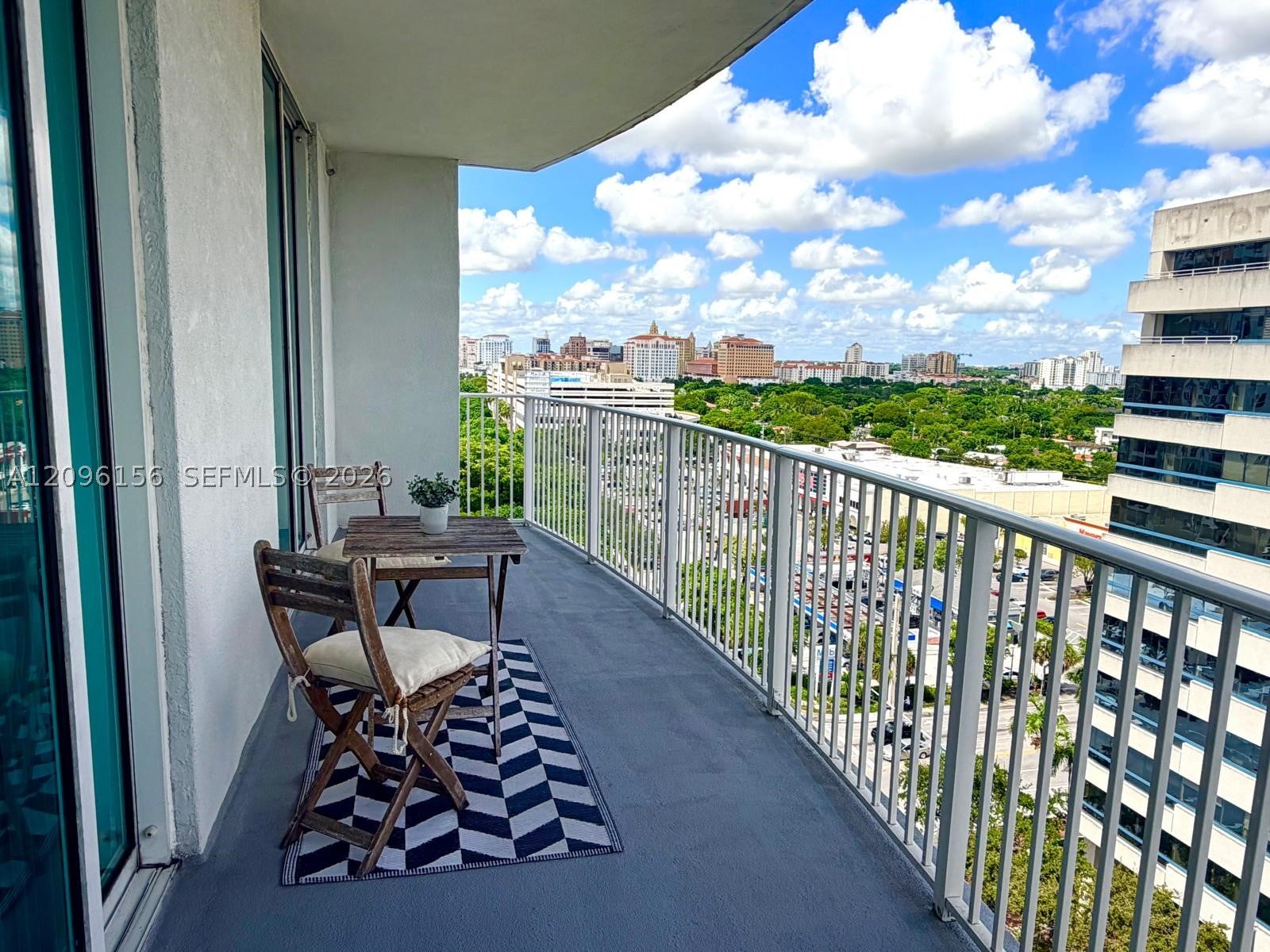 3180 SW 22nd Ter 1208, Miami, FL, 33145/$315,000 1 3180 SW 22nd Ter 1208