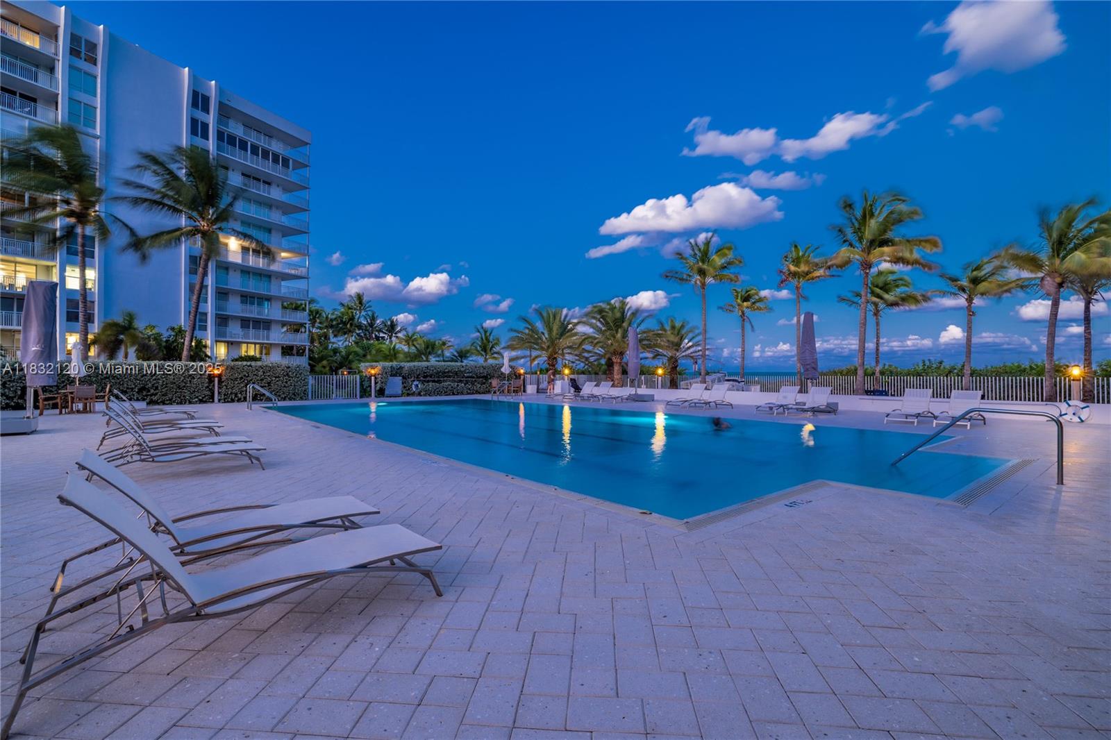 SANDS OF KEY BISCAYNE CON - Residential Lease