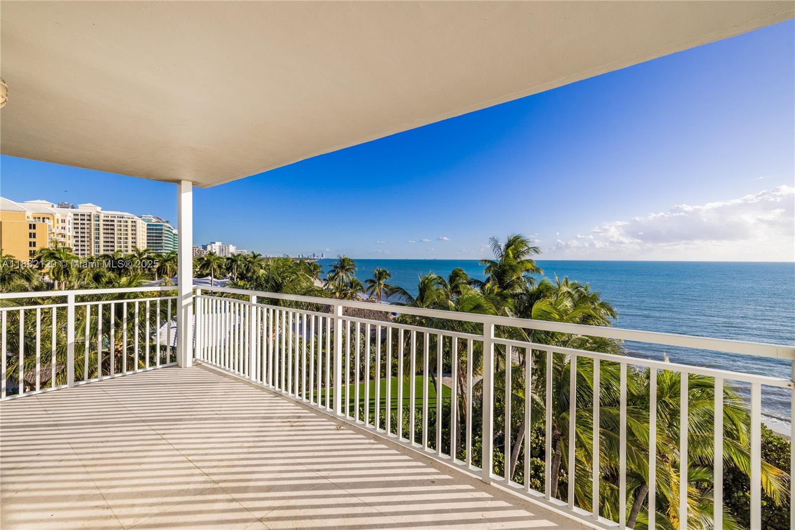 SANDS OF KEY BISCAYNE CON - Residential Lease