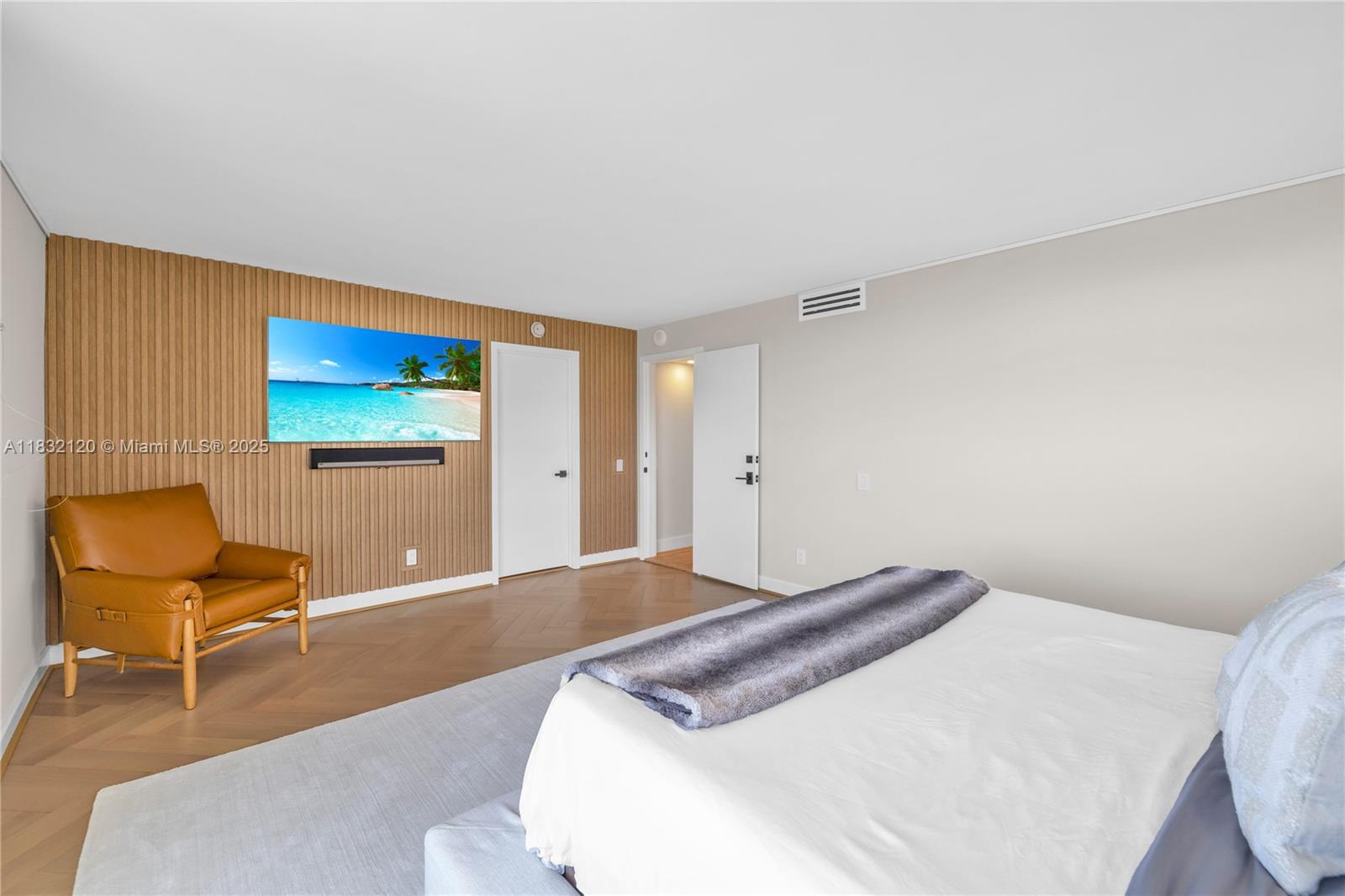 SANDS OF KEY BISCAYNE CON - Residential Lease