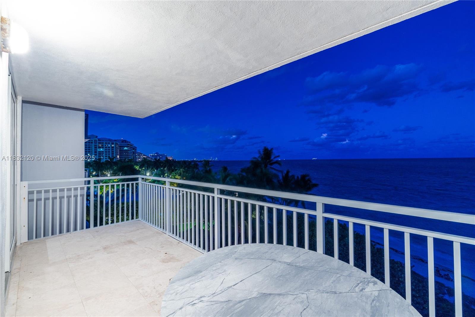 SANDS OF KEY BISCAYNE CON - Residential Lease