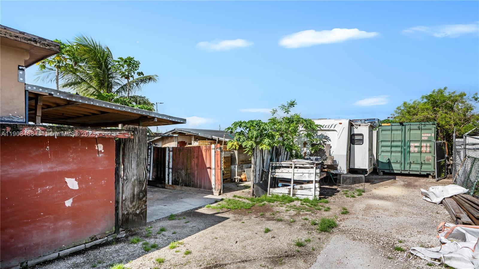 FLA FRUIT LAND CO SUB - Commercial Sale