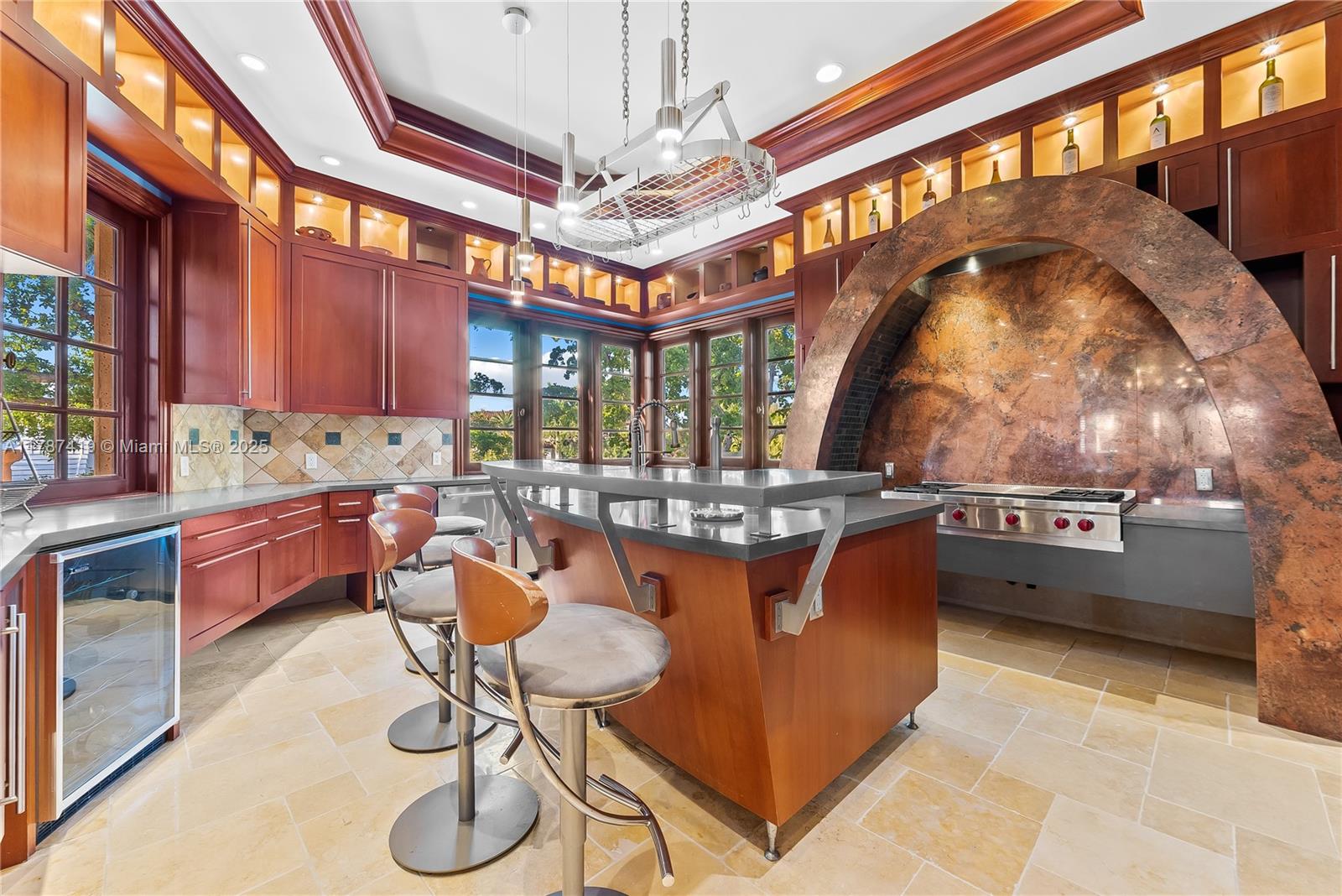 SUNRISE KEY - Residential