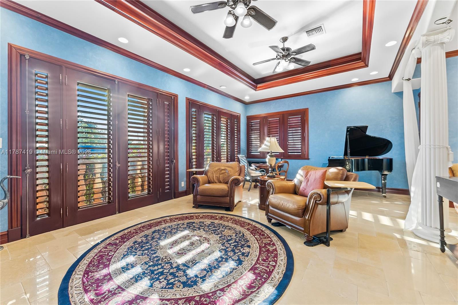 SUNRISE KEY - Residential