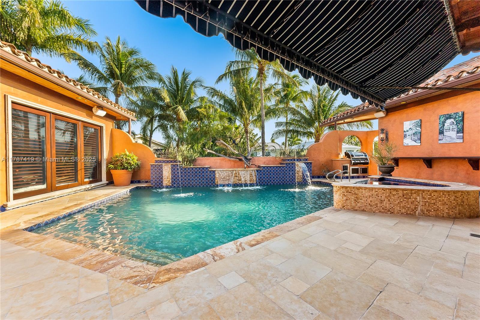 SUNRISE KEY - Residential
