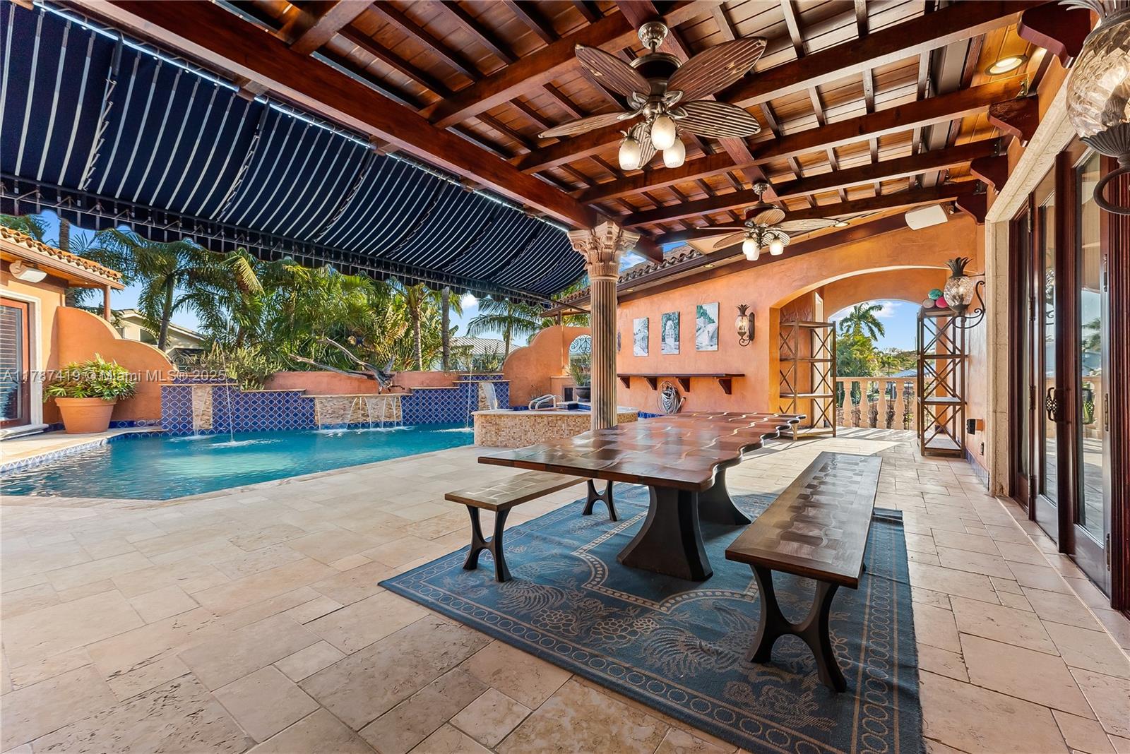 SUNRISE KEY - Residential