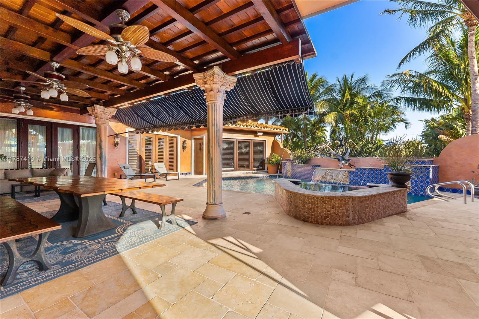 SUNRISE KEY - Residential