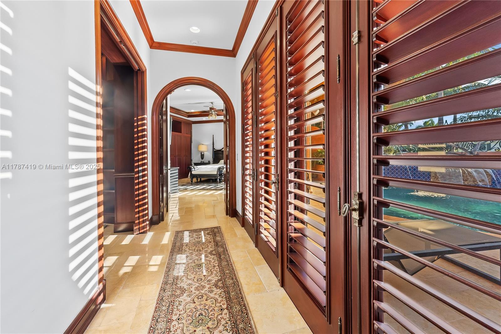 SUNRISE KEY - Residential