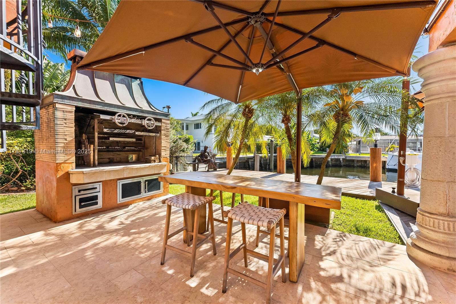 SUNRISE KEY - Residential