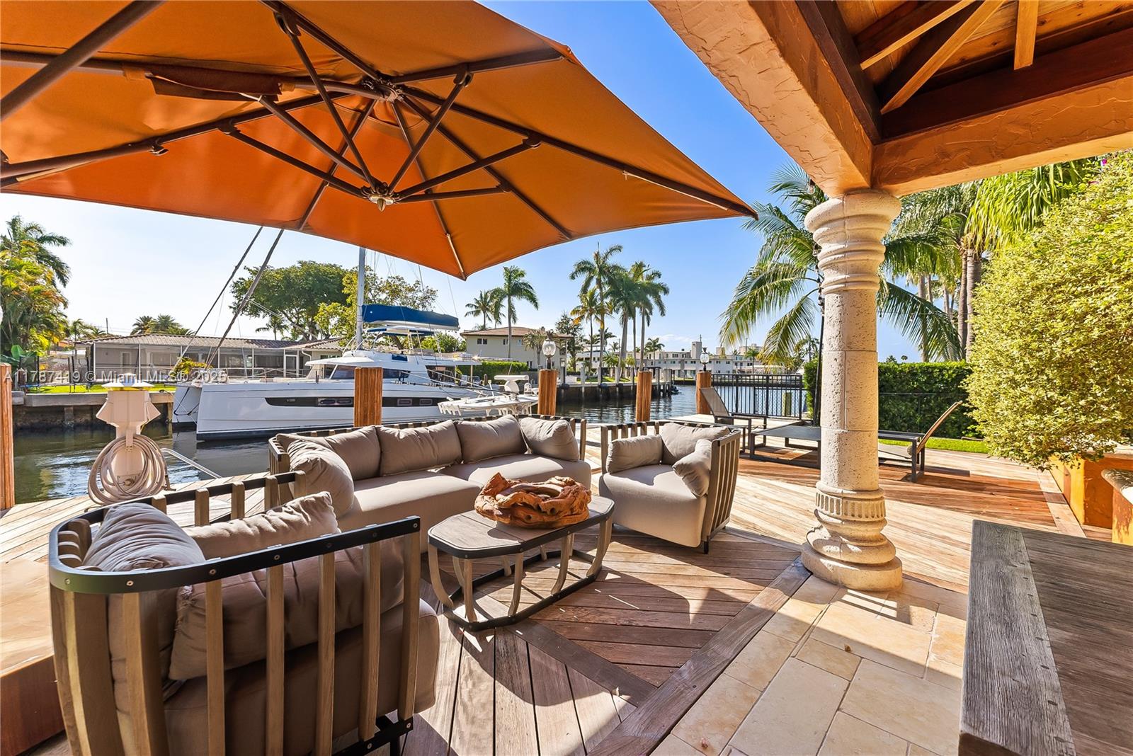SUNRISE KEY - Residential