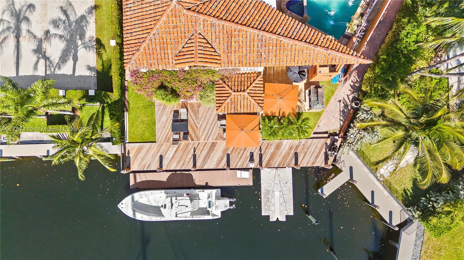 SUNRISE KEY - Residential