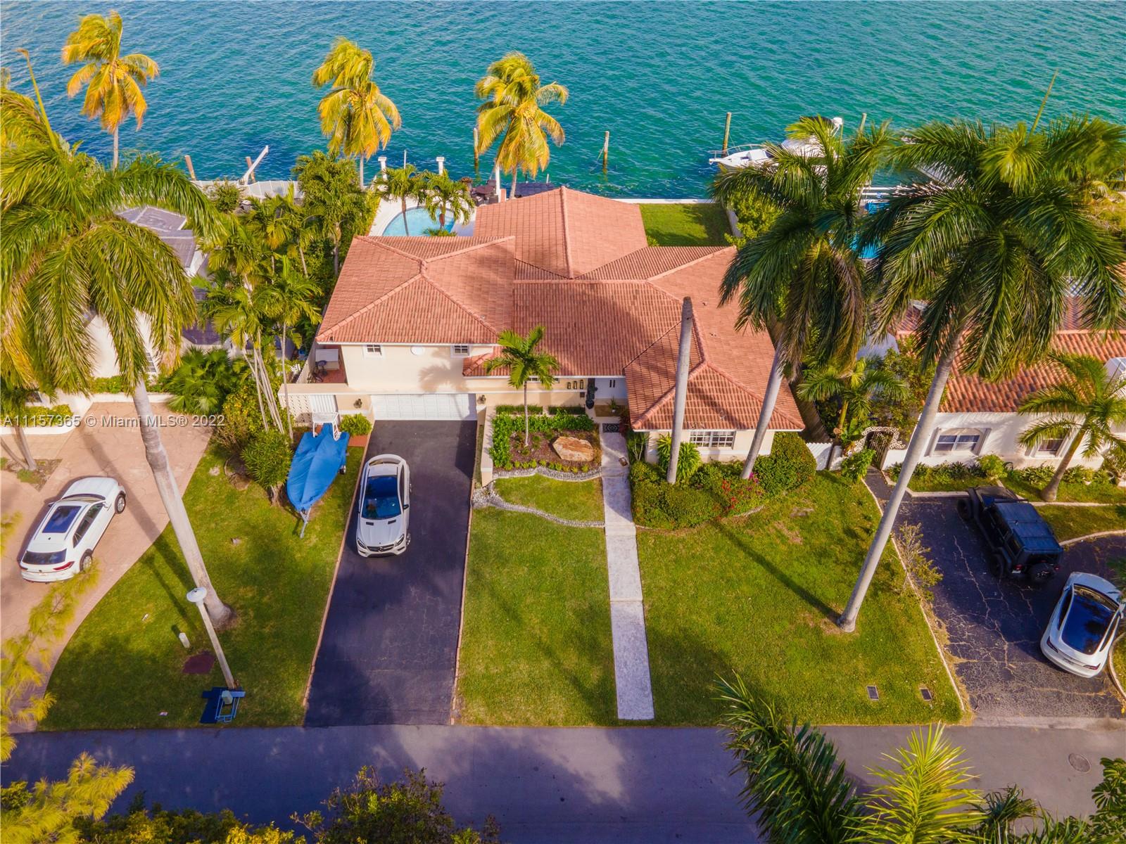 NORTH BAY ISLAND - Residential