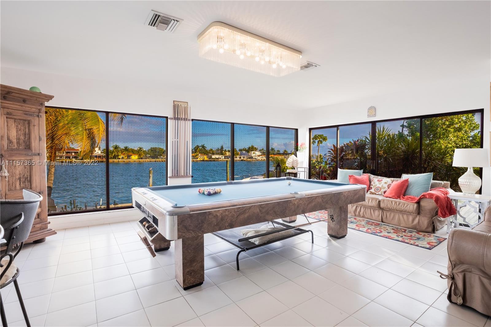 NORTH BAY ISLAND - Residential