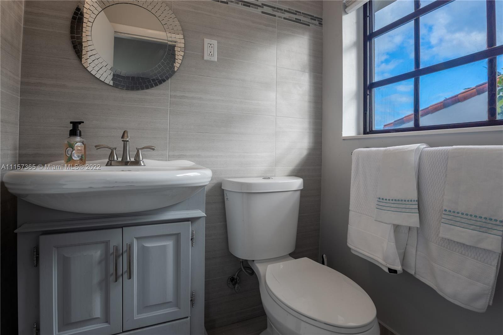 NORTH BAY ISLAND - Residential