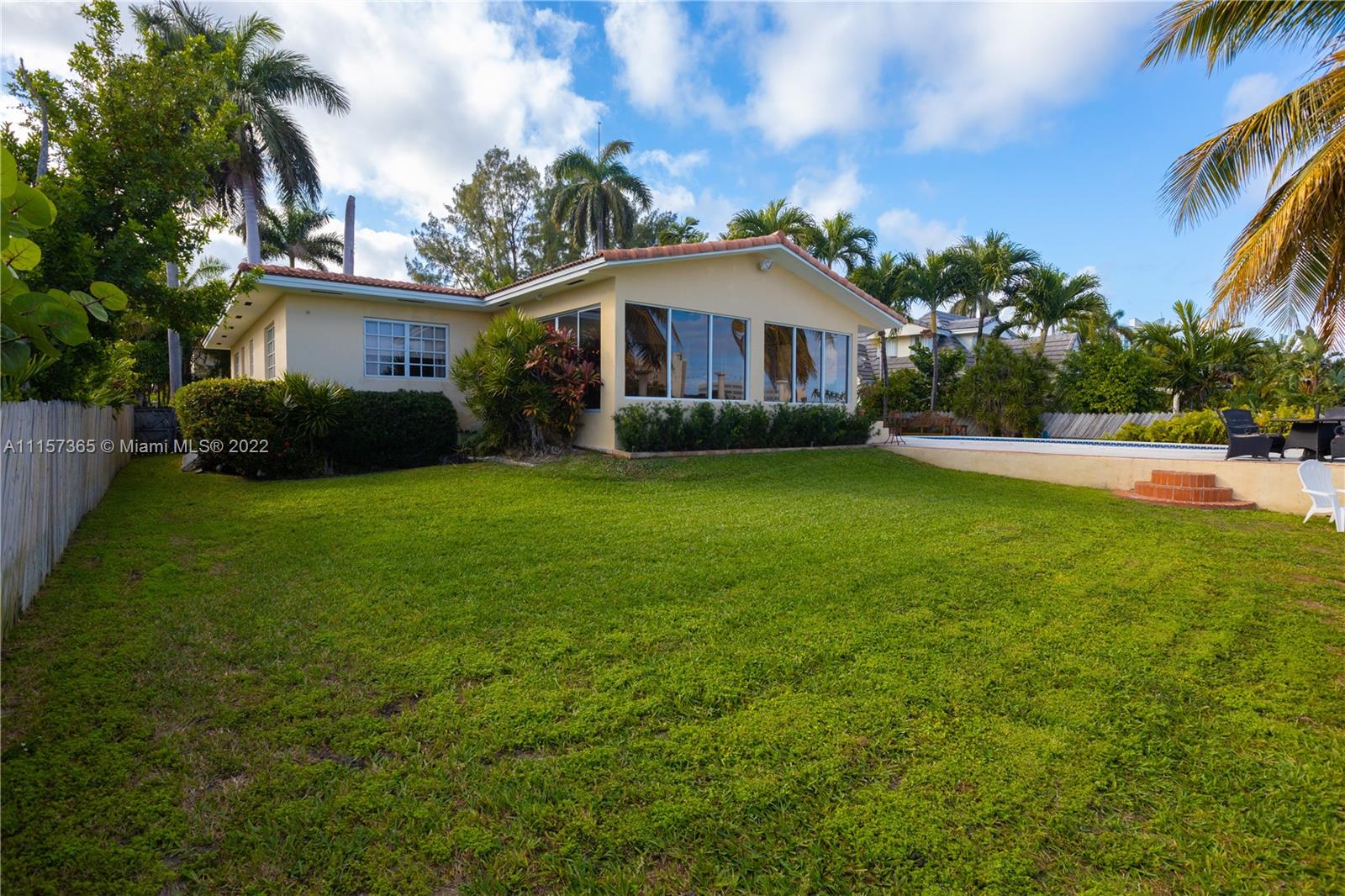 NORTH BAY ISLAND - Residential