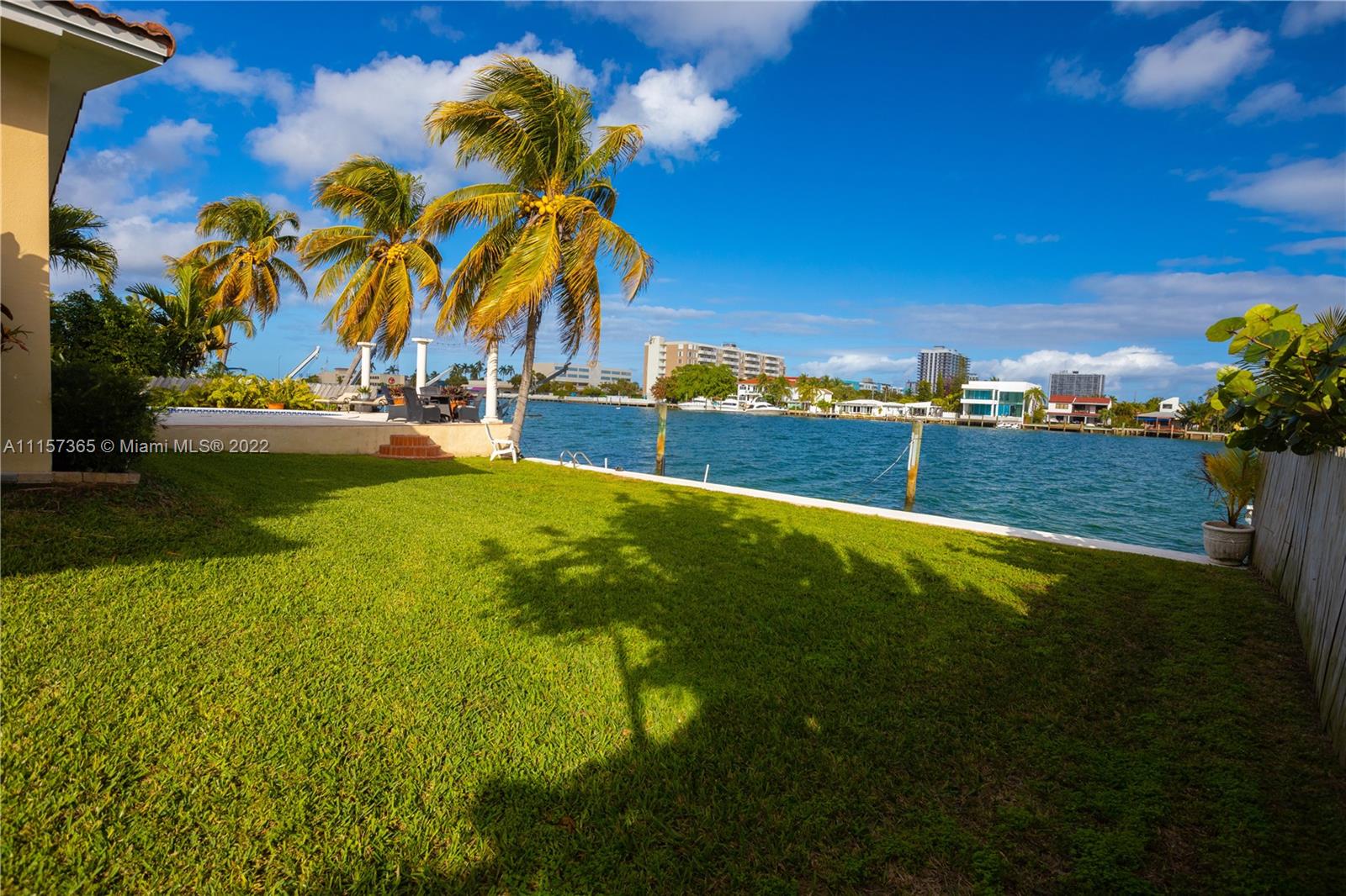 NORTH BAY ISLAND - Residential