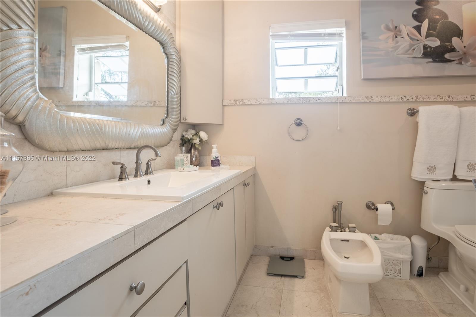 NORTH BAY ISLAND - Residential