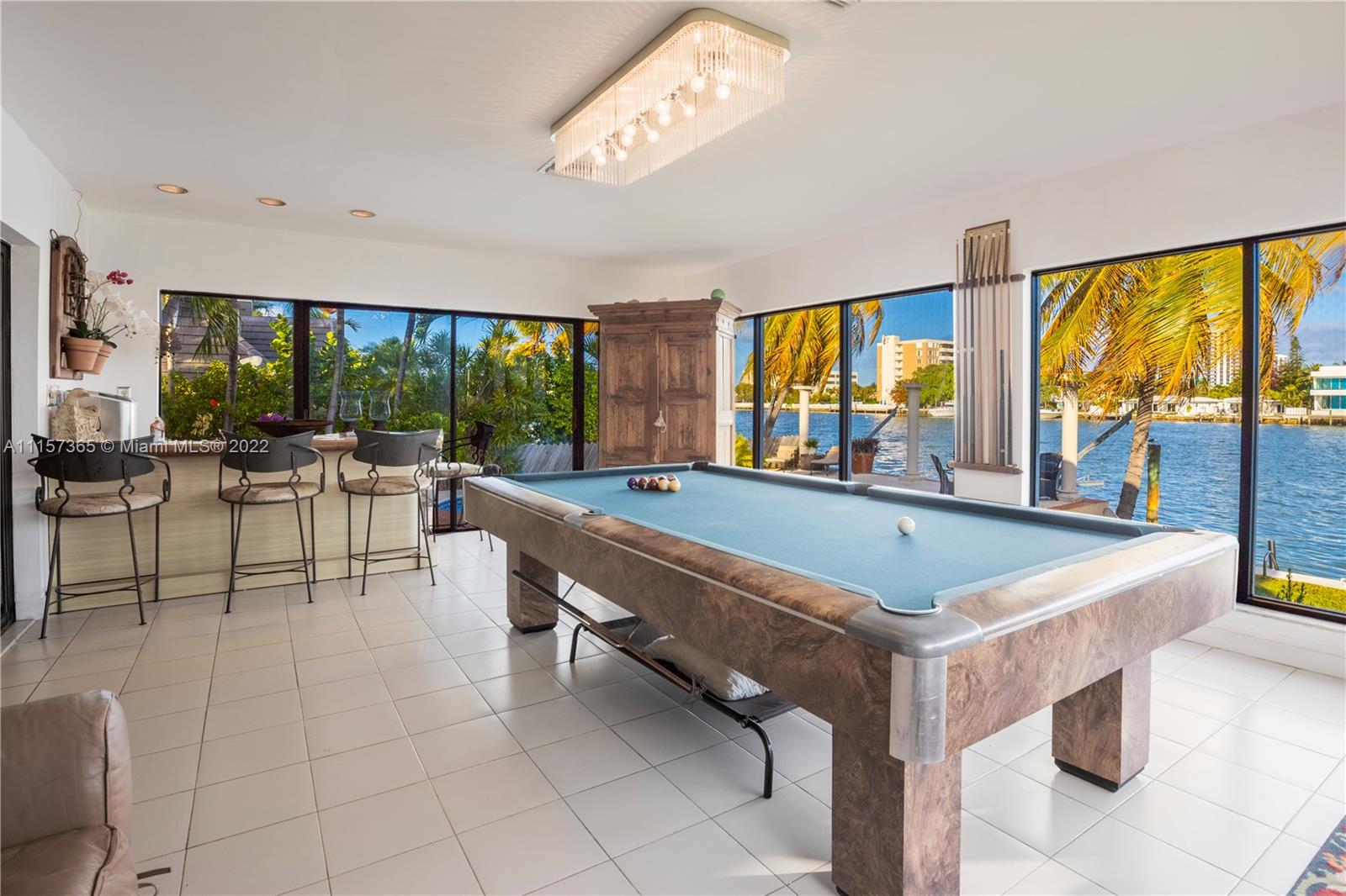 NORTH BAY ISLAND - Residential