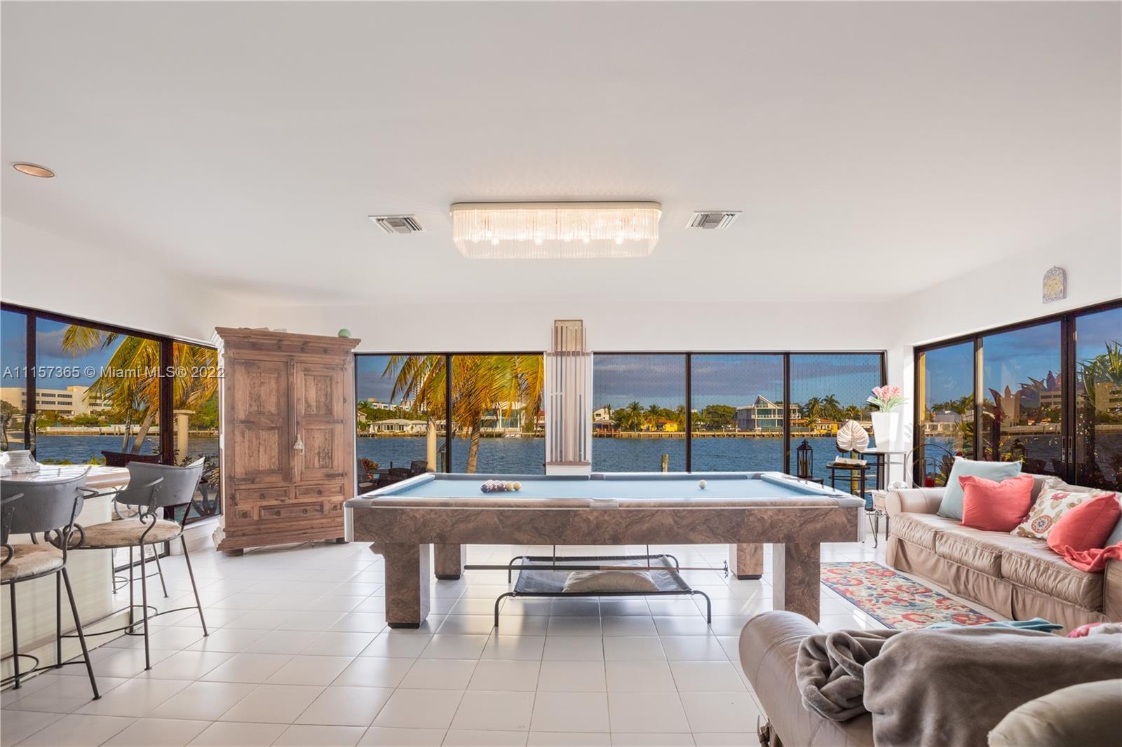 NORTH BAY ISLAND - Residential