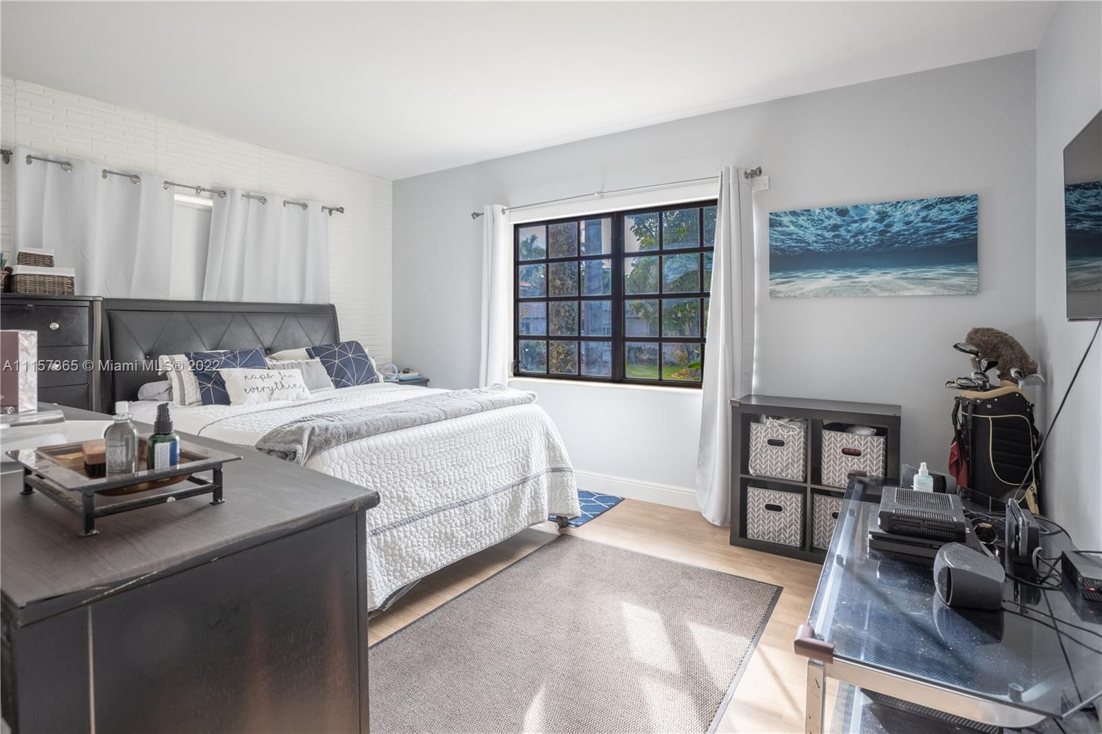 NORTH BAY ISLAND - Residential