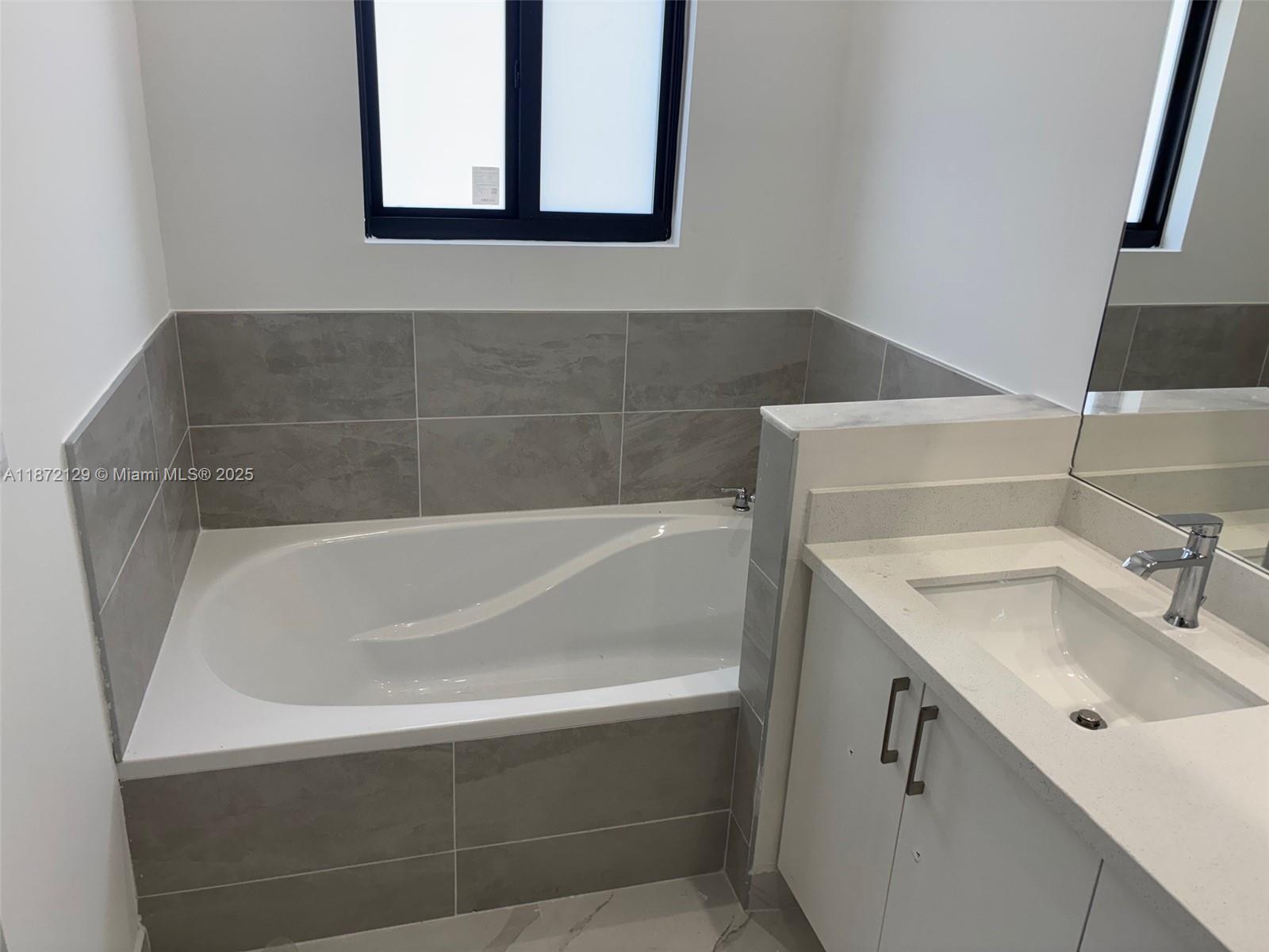 HIGHLAND ESTATES - Residential