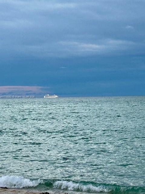 KENNEDY HOUSE CONDO - Residential