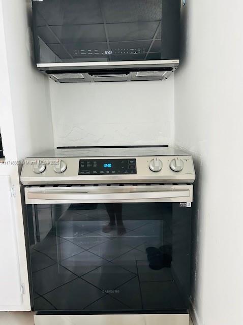 KENNEDY HOUSE CONDO - Residential