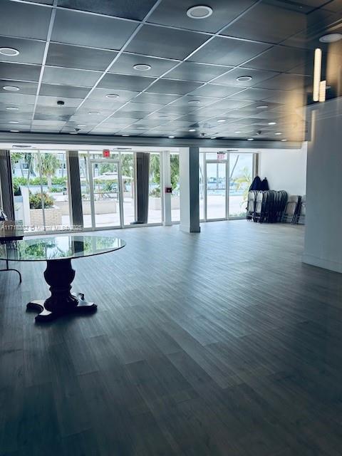 KENNEDY HOUSE CONDO - Residential