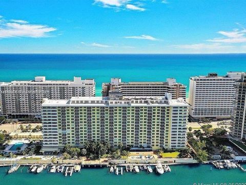 5600 Collins Ave 5A Miami Beach FL 33140