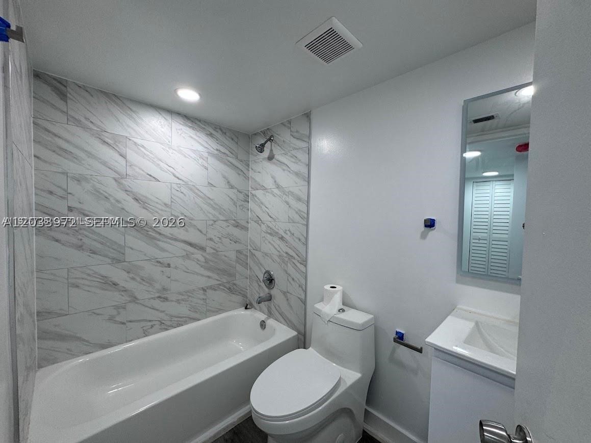 850 N Miami Ave W-2108