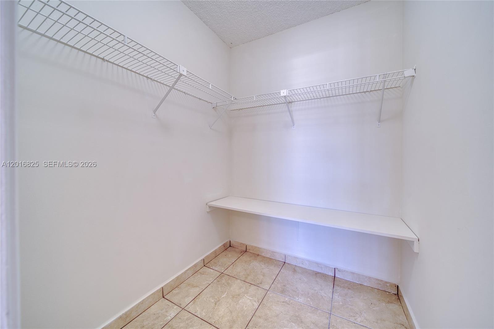 MARMOLADA GARDENS - Residential Lease