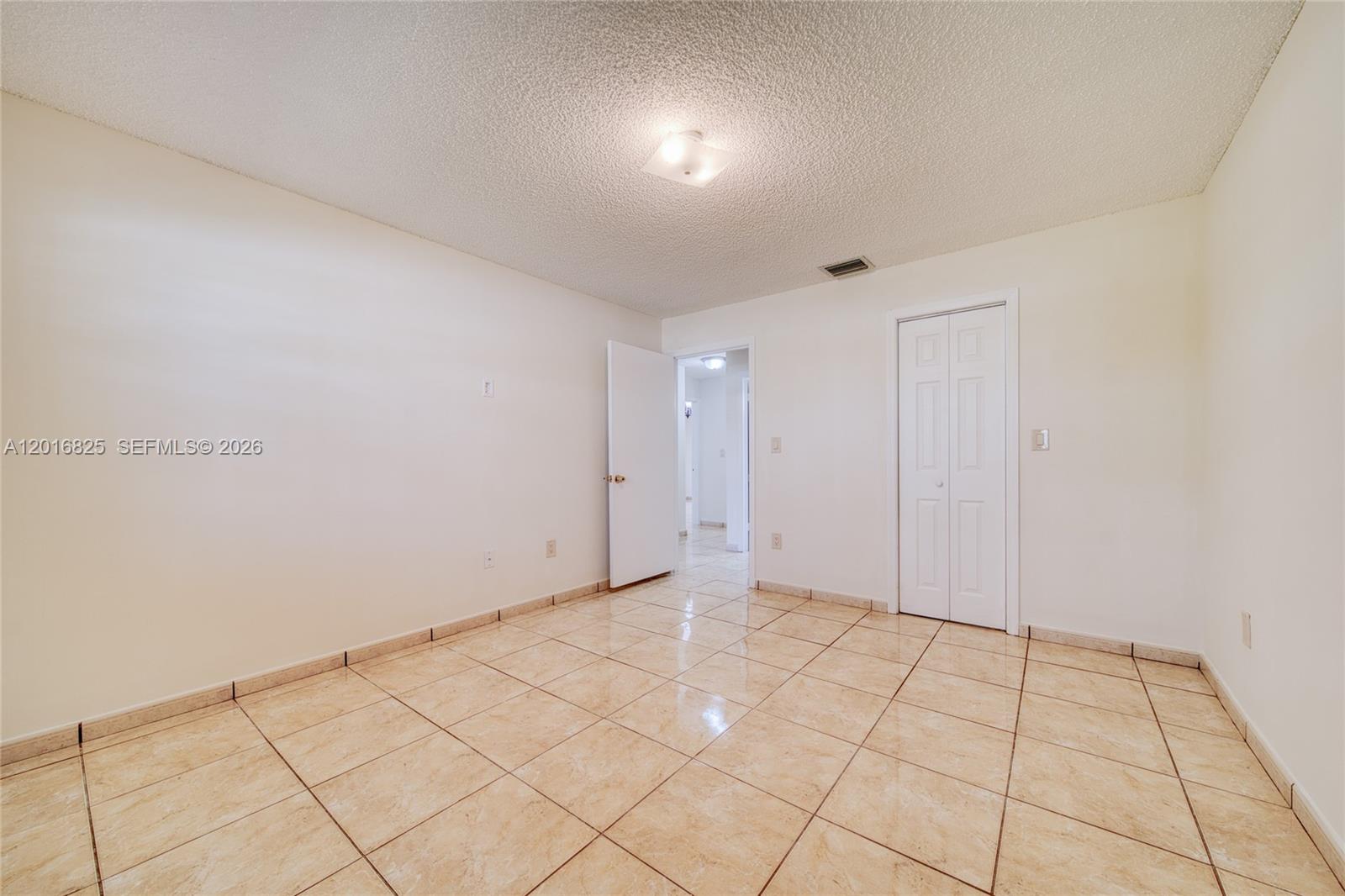 MARMOLADA GARDENS - Residential Lease