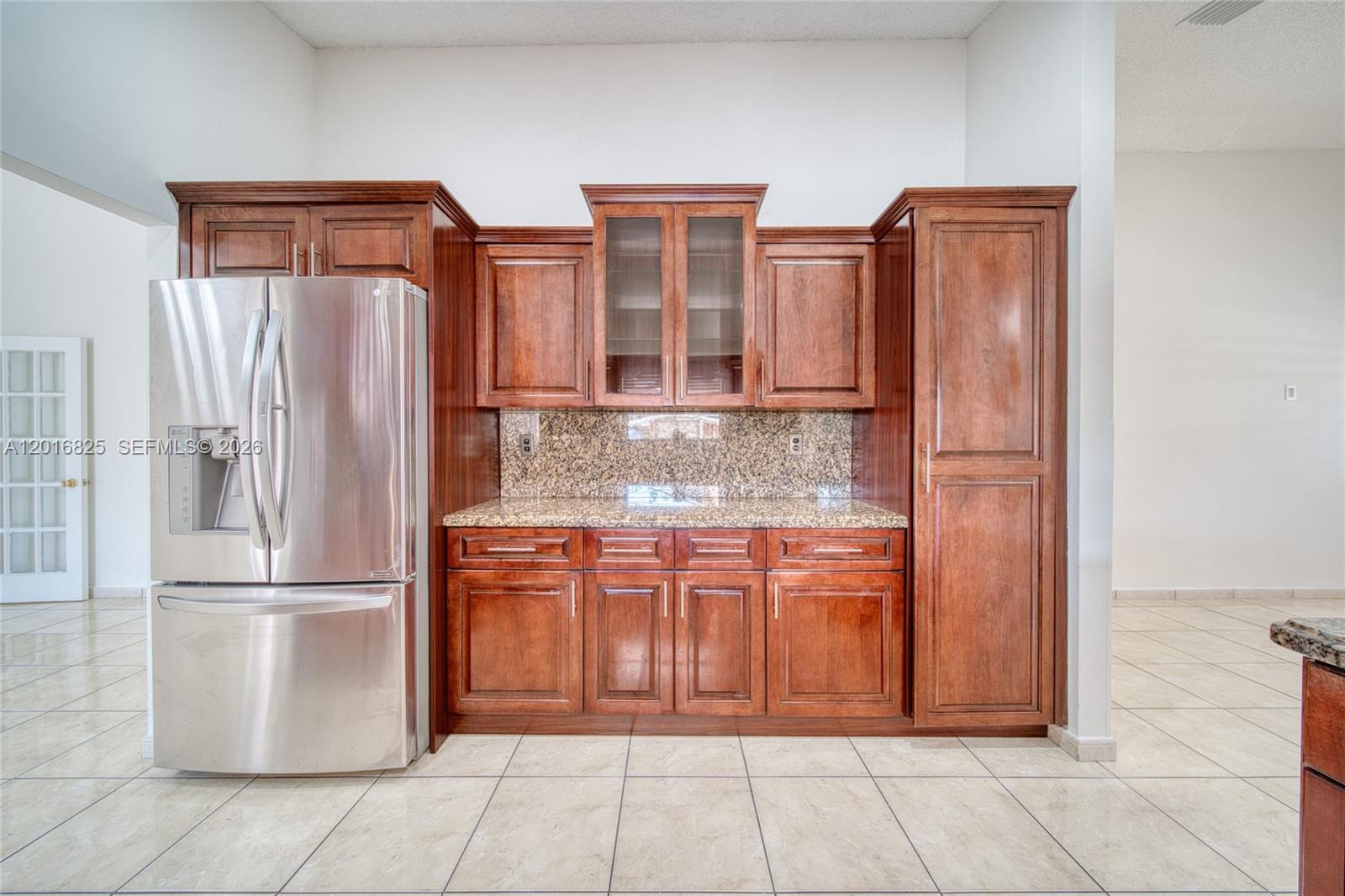 MARMOLADA GARDENS - Residential Lease