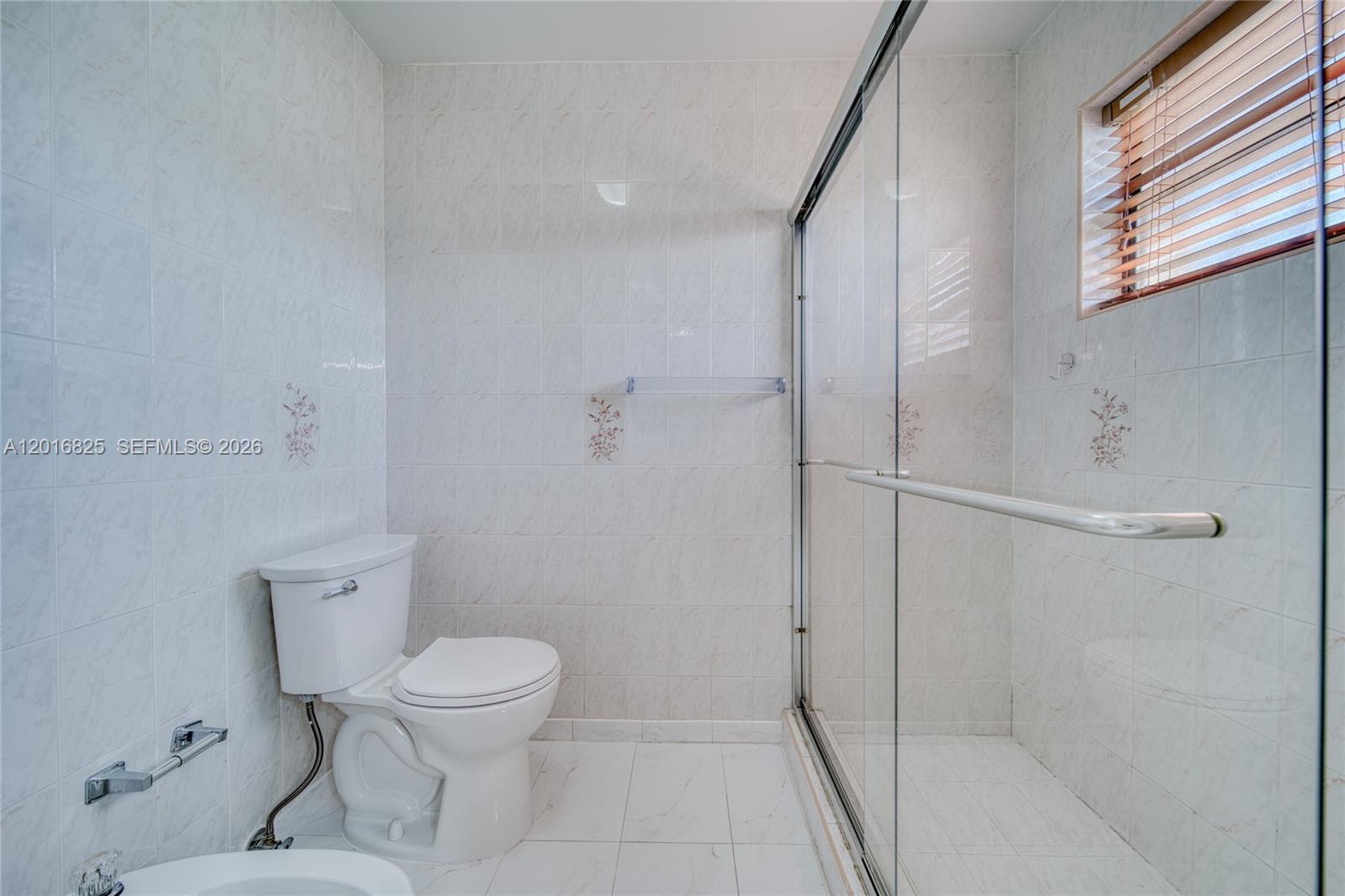 MARMOLADA GARDENS - Residential Lease