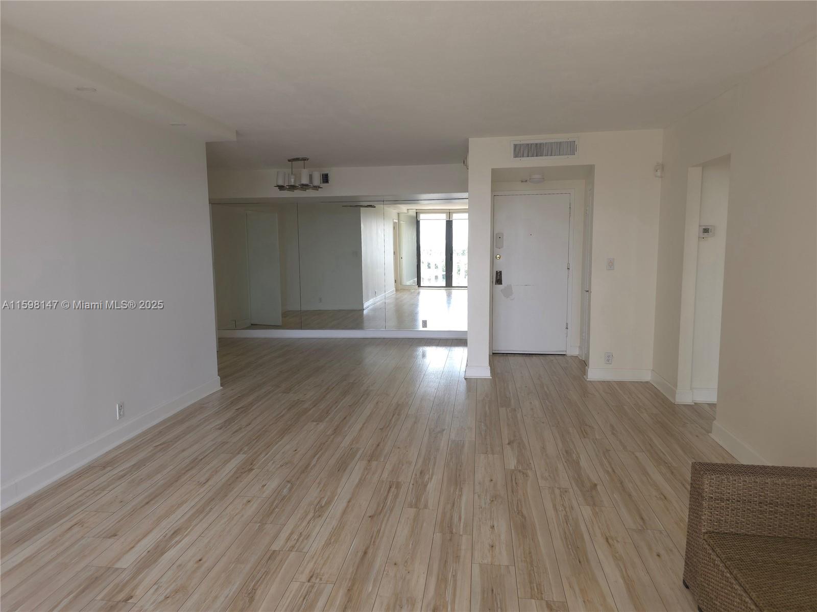 TOWERS OF KEY BISCAYNE CO - Residential