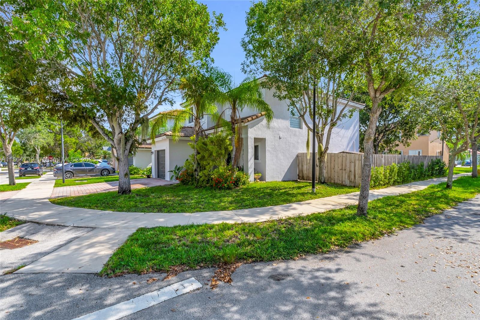 SHORES AT KEYS GATE - Residential