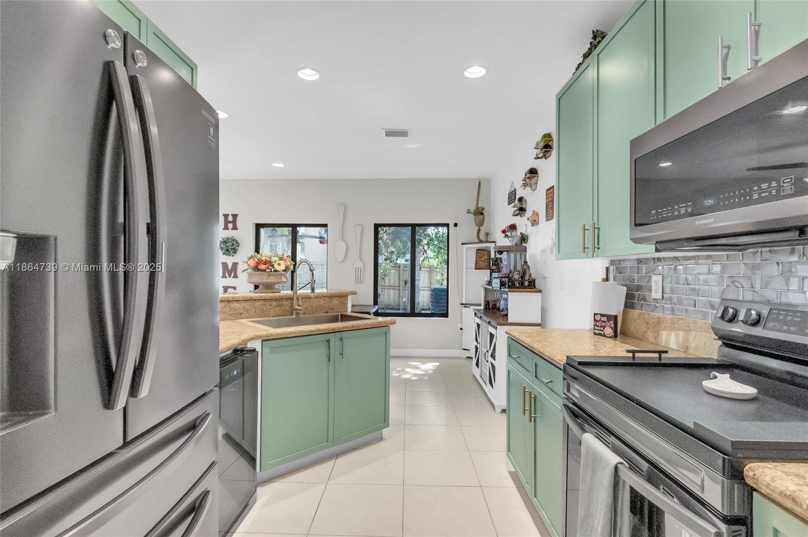 SHORES AT KEYS GATE - Residential