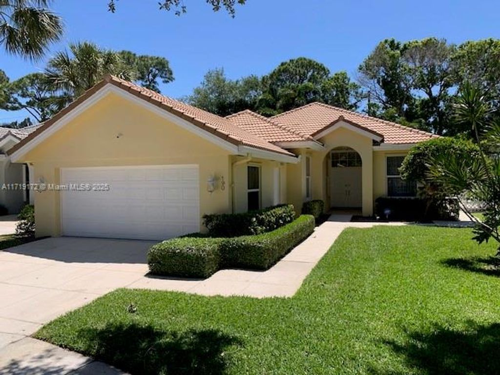 Photo of 190 S Hampton Dr, Jupiter, FL 33458 (MLS # A11719172)