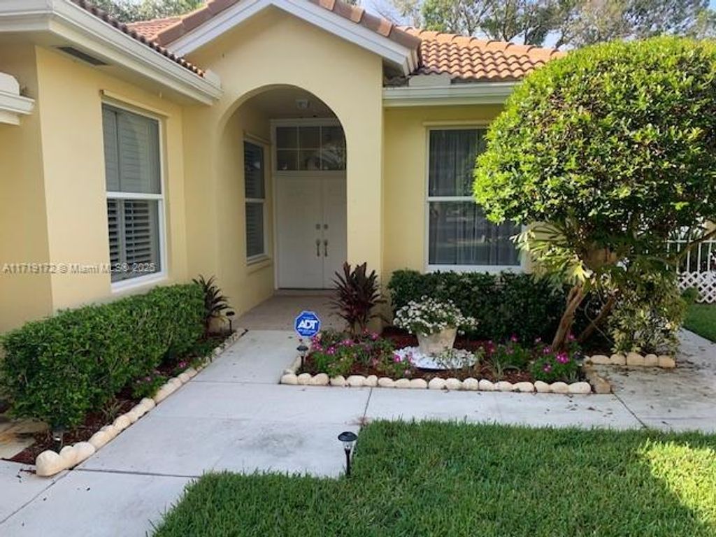 Photo of 190 S Hampton Dr, Jupiter, FL 33458 (MLS # A11719172)