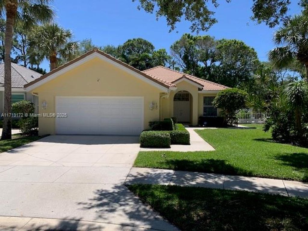 Photo of 190 S Hampton Dr, Jupiter, FL 33458 (MLS # A11719172)