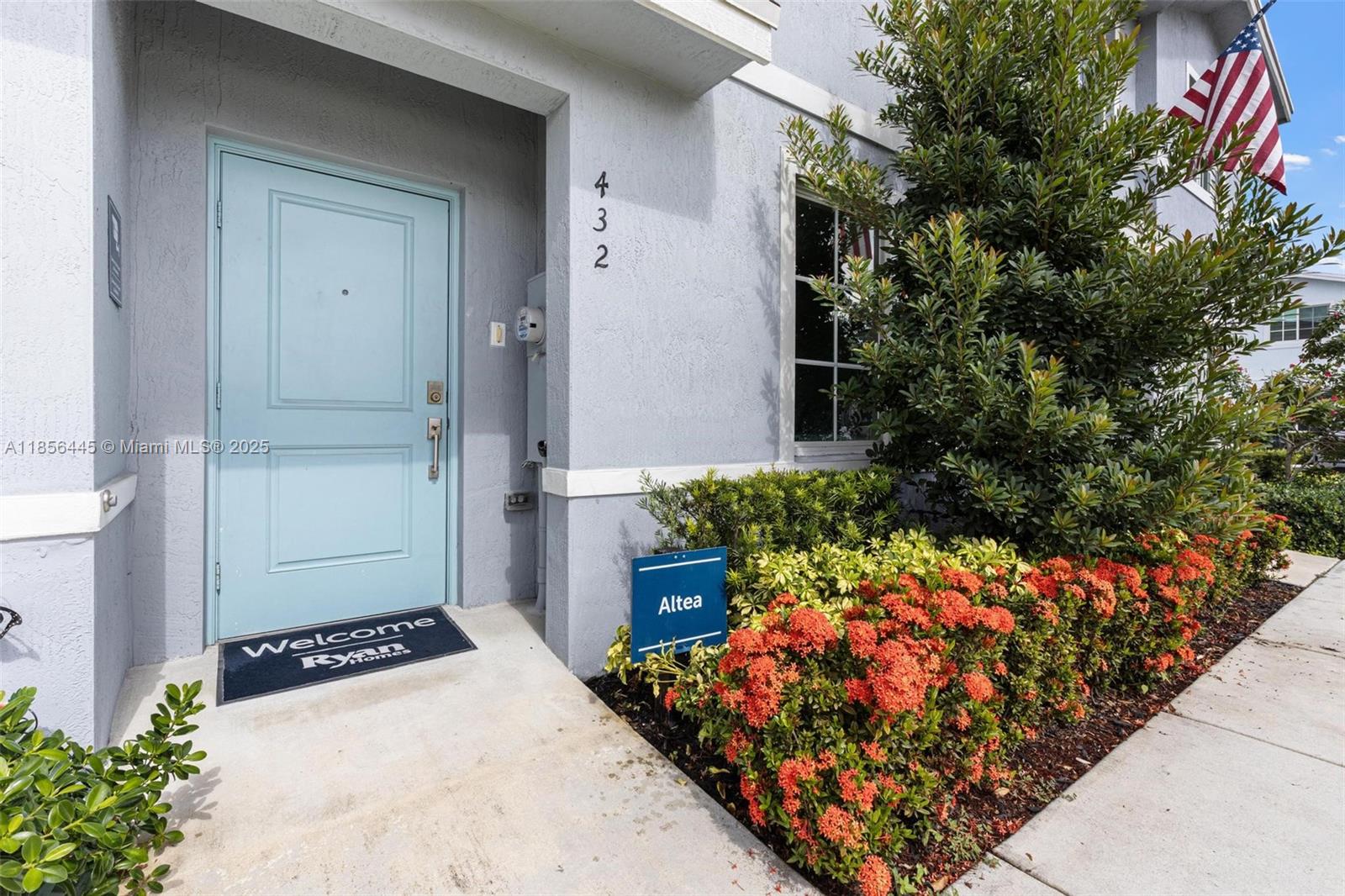 432 NW 10th Ct