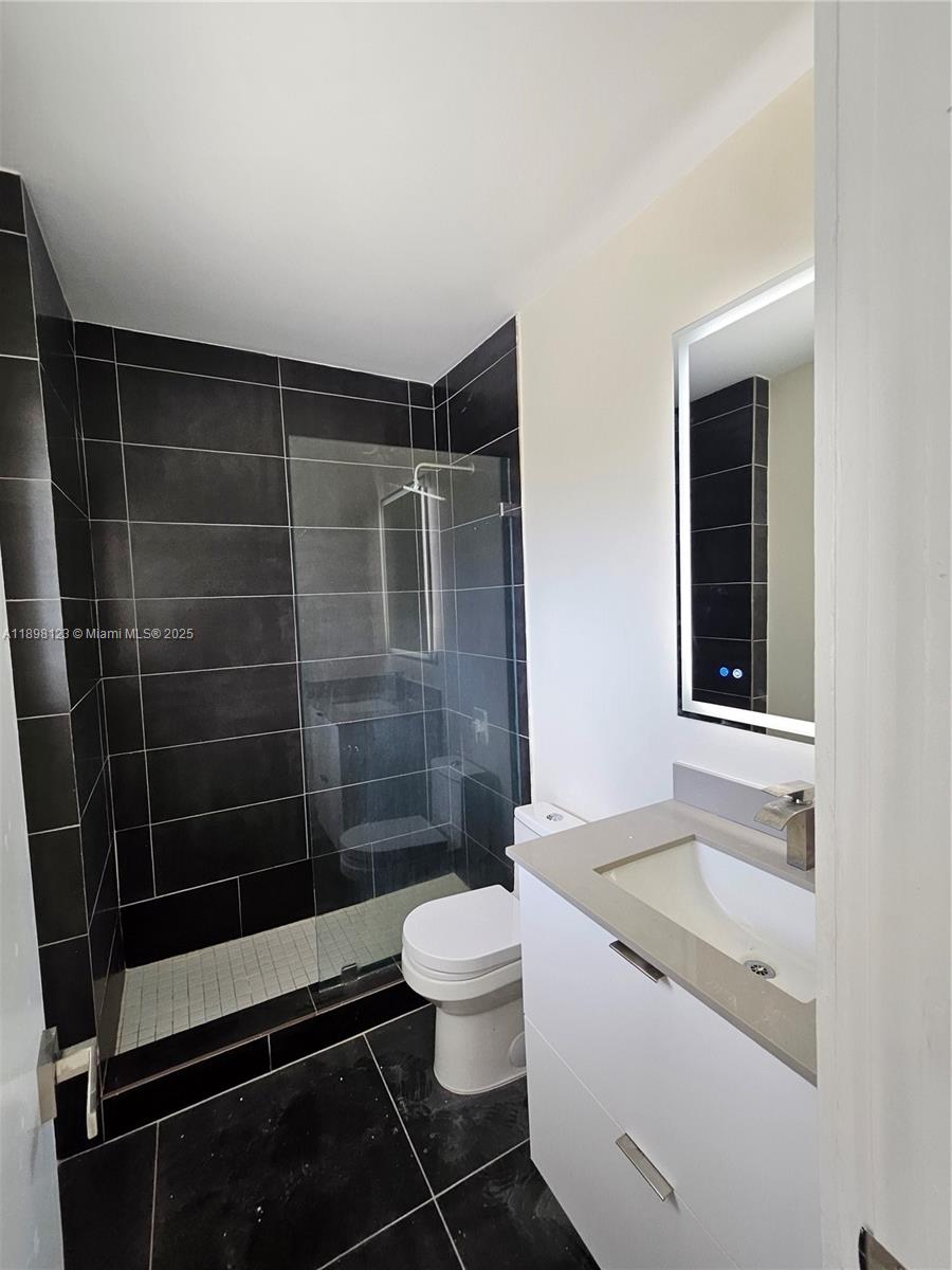 PARK VIEW ISLAND - Residential Lease