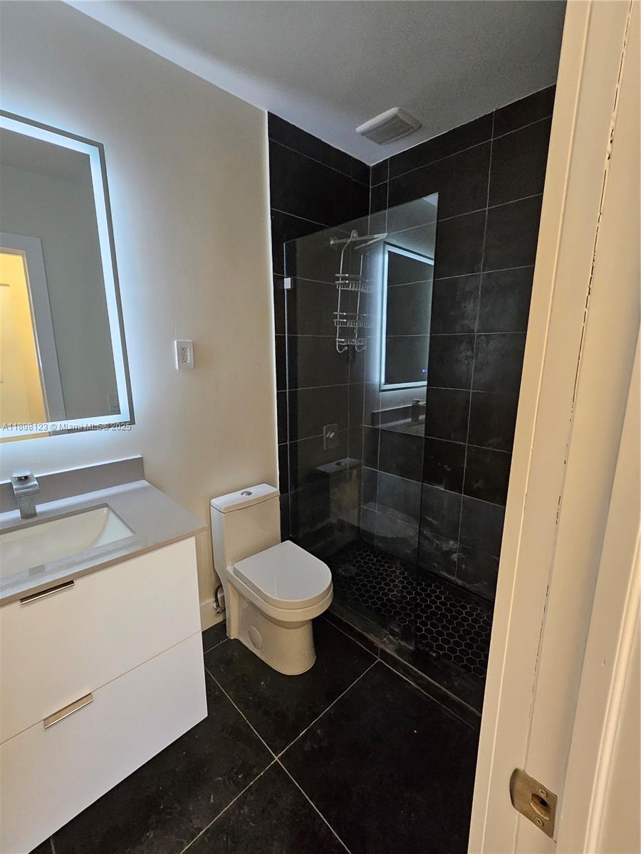 PARK VIEW ISLAND - Residential Lease