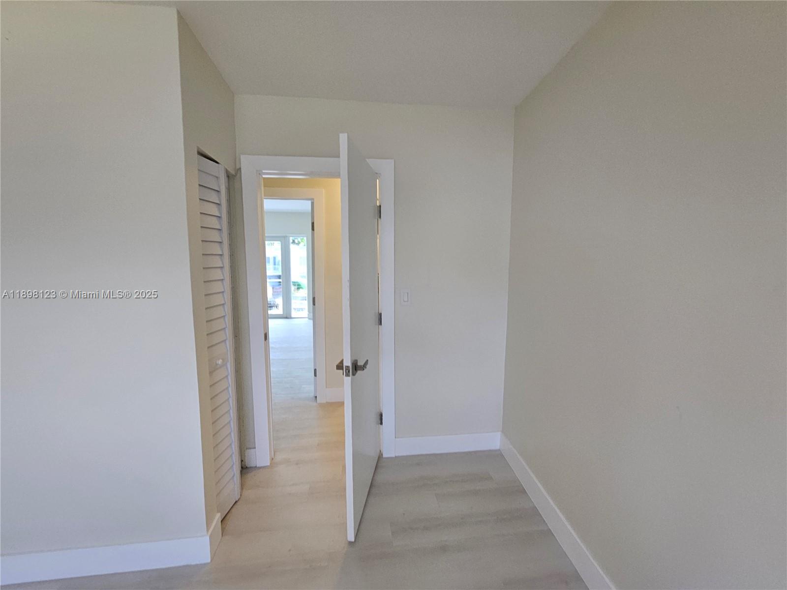 PARK VIEW ISLAND - Residential Lease