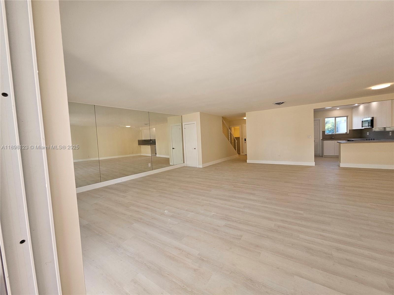 PARK VIEW ISLAND - Residential Lease