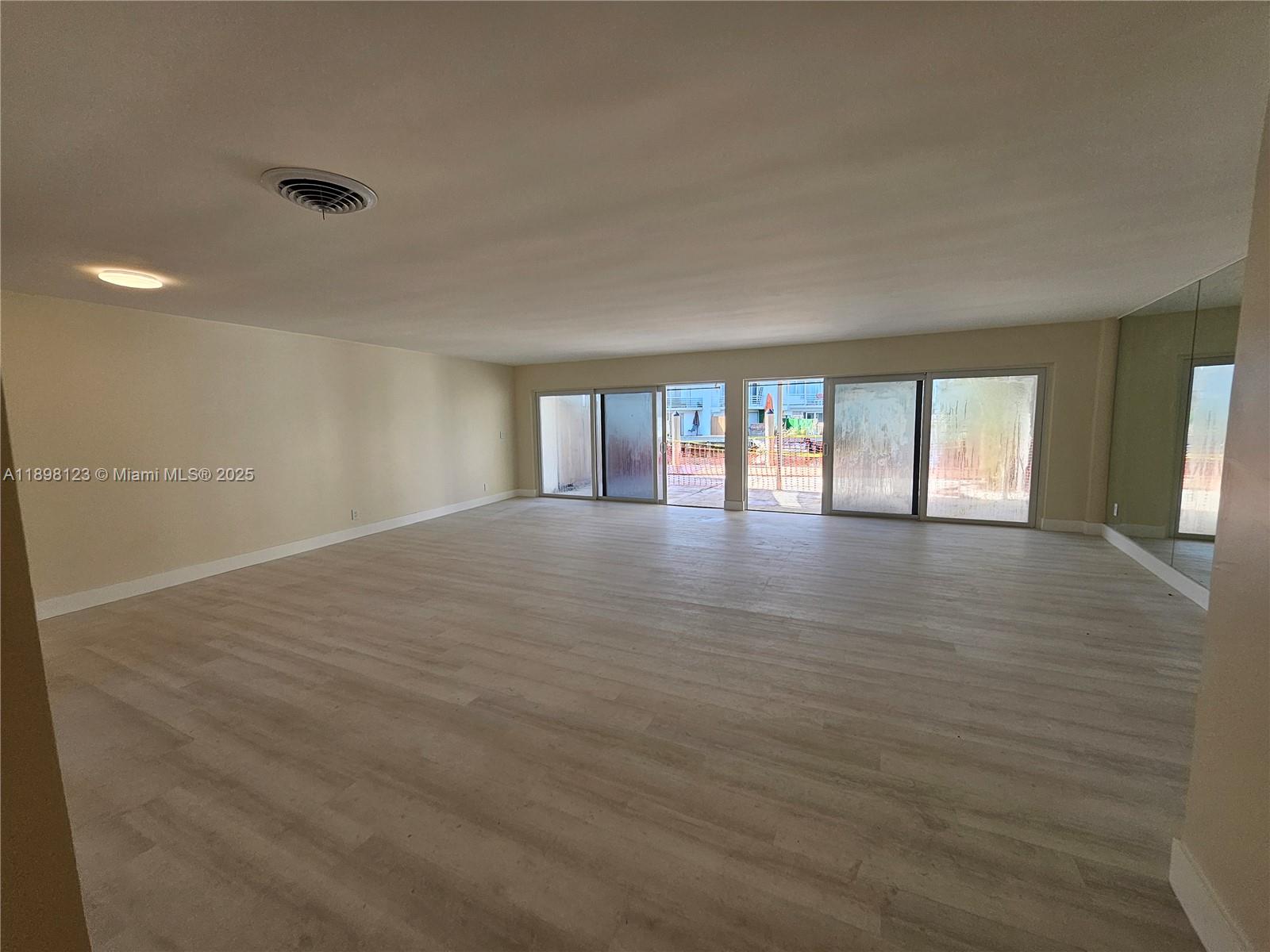 PARK VIEW ISLAND - Residential Lease