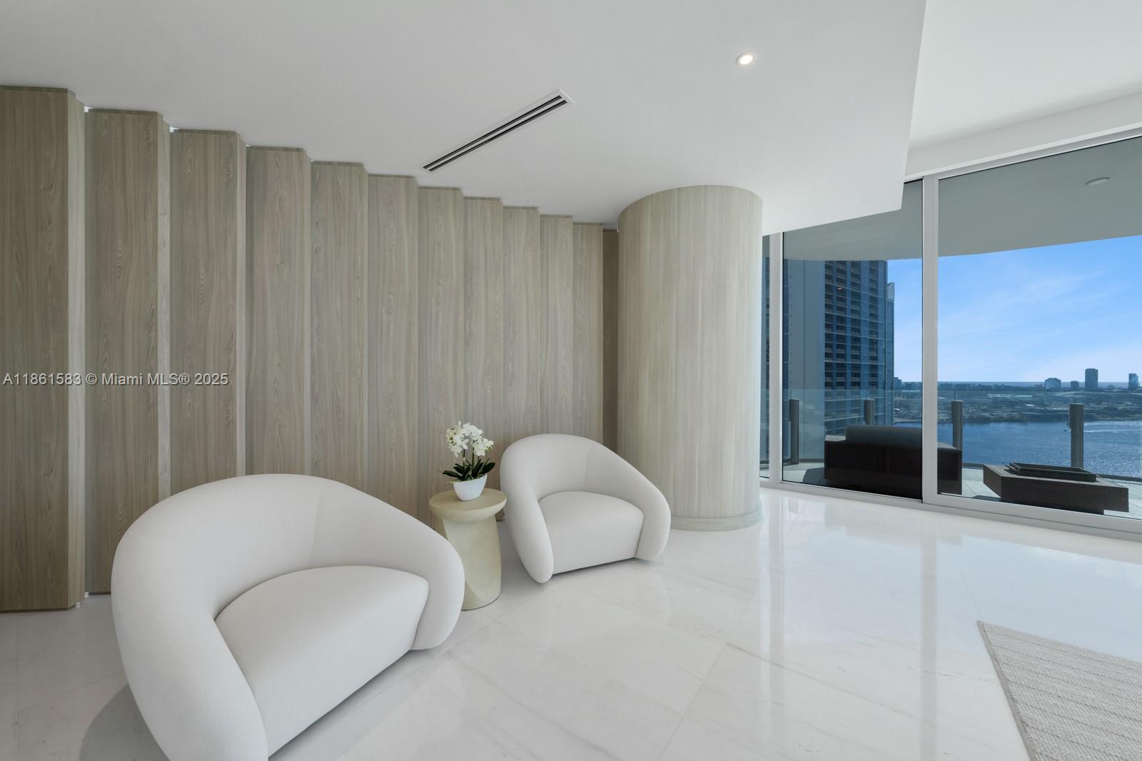 300 Biscayne Boulevard Way 2701