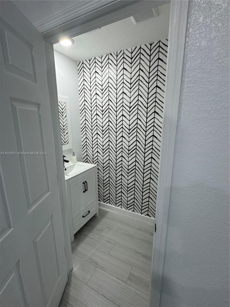 AQUABELLA NORTH REPLAT - Residential