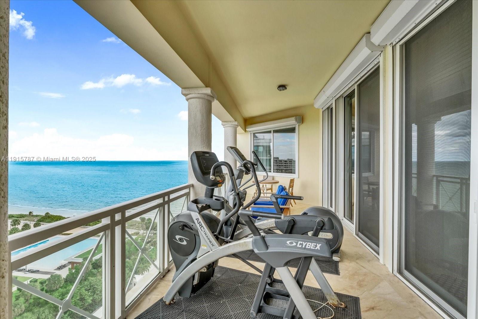 GRAND BAY TOWER CONDO - Residential